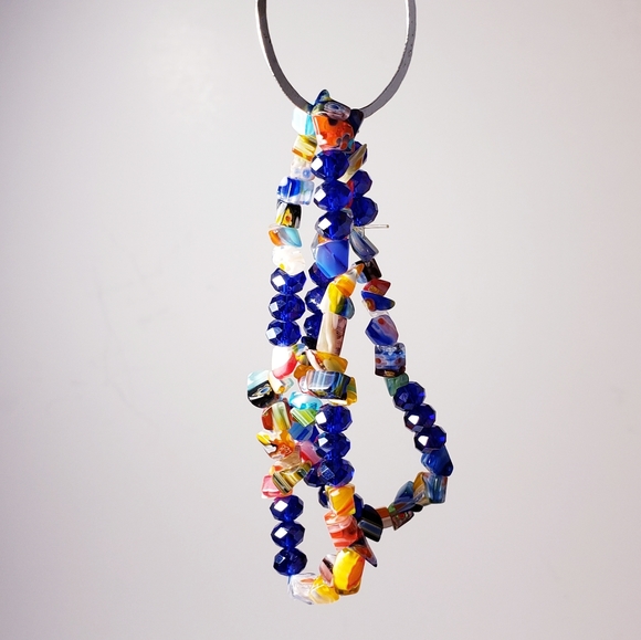 Bracelets, Elastic, Glass, Stone & Crystal - Picture 2 of 2